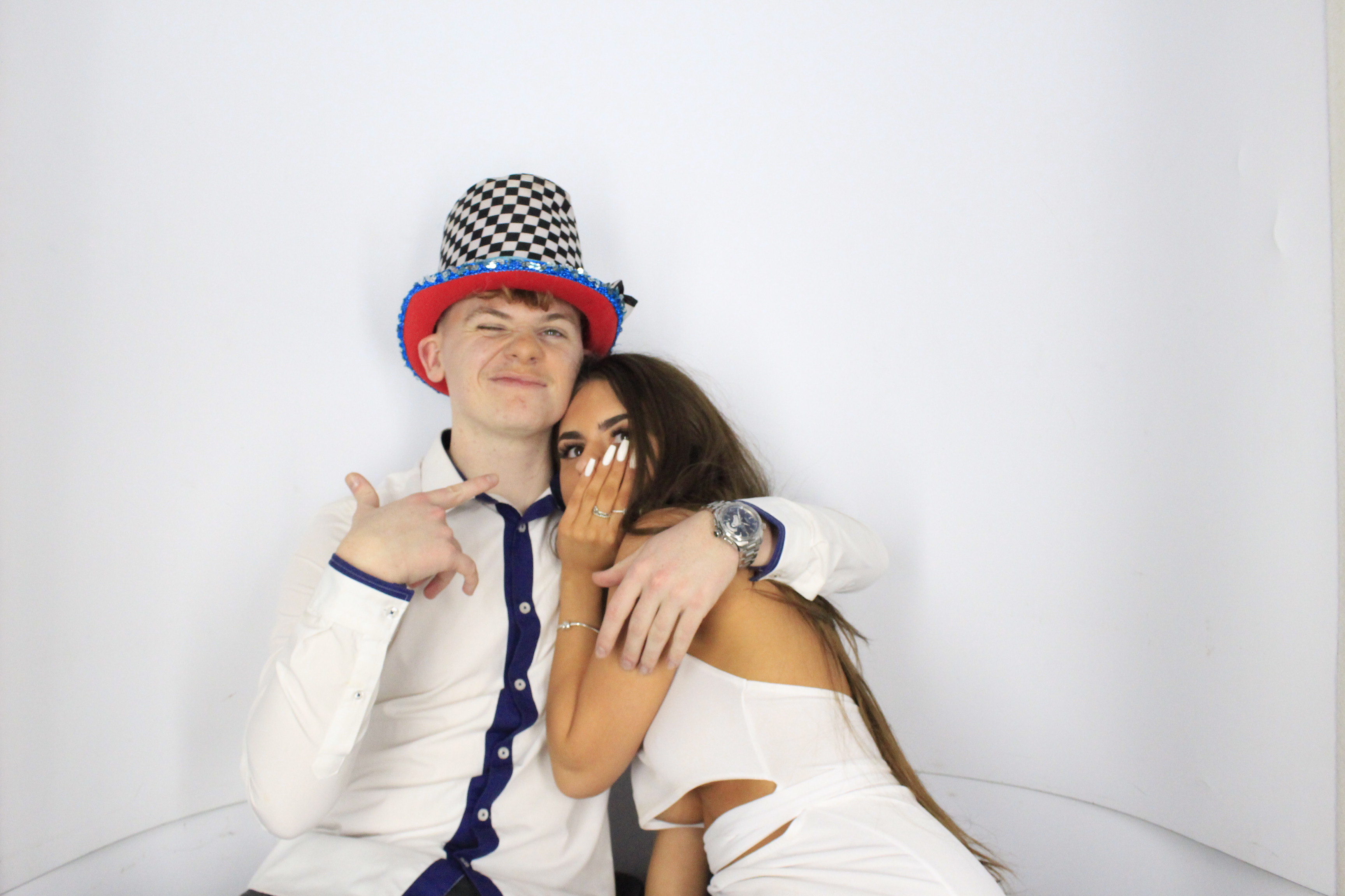Issy & Alice's 18th Birthday Party | View more photos from the event at gallery.myphotoboothexperience.co.uk/u/MyPhotoBoothExperienceLtd/Issy-Alices-18th-Birthday-Party
